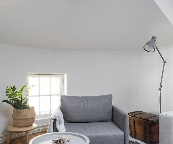 Yellow Tower In Design District Helsinki, 1 Bedroom Apartment, Floor