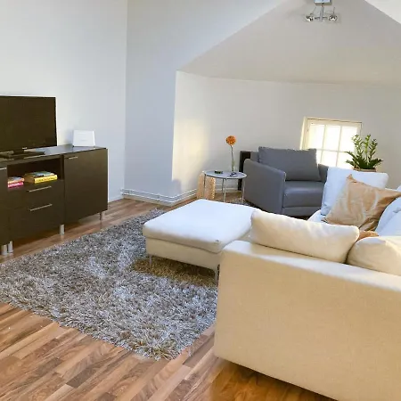 דירה Yellow Tower In Design District Helsinki, 1 Bedroom Apartment, Floor הלסינקי