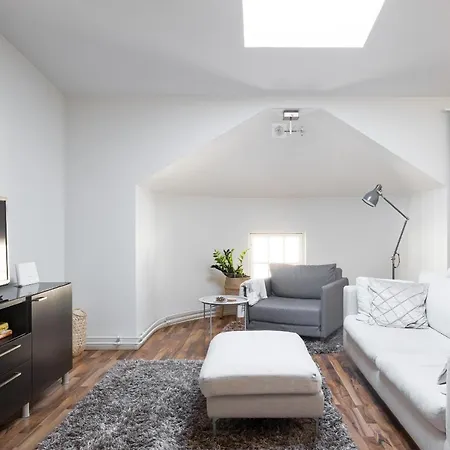 דירה Yellow Tower In Design District Helsinki, 1 Bedroom Apartment, Floor הלסינקי