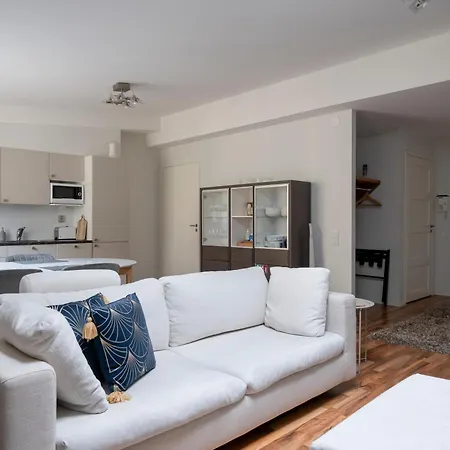 Yellow Tower In Design District Helsinki, 1 Bedroom Apartment, Floor * הלסינקי